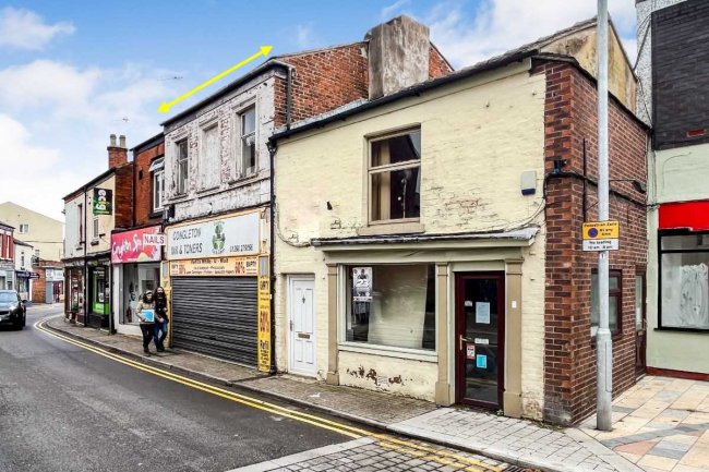 7 Mill Street, Congleton, Cheshire, CW12 1AB
 3
