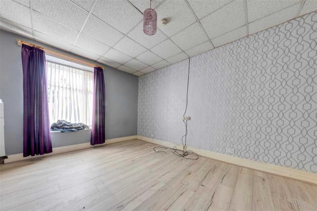 613-615 Burnley Road, Crawshawbooth, Rossendale, BB4 8AN 1