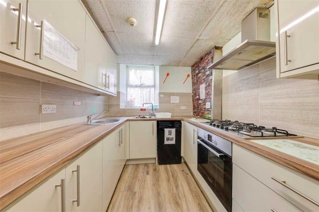 613-615 Burnley Road, Crawshawbooth, Rossendale, BB4 8AN 1