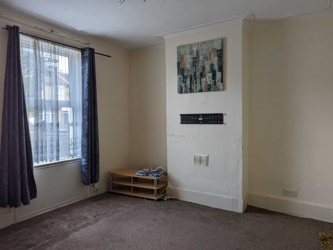 378 Sydenham Road, Croydon, CR0 2EA
 5