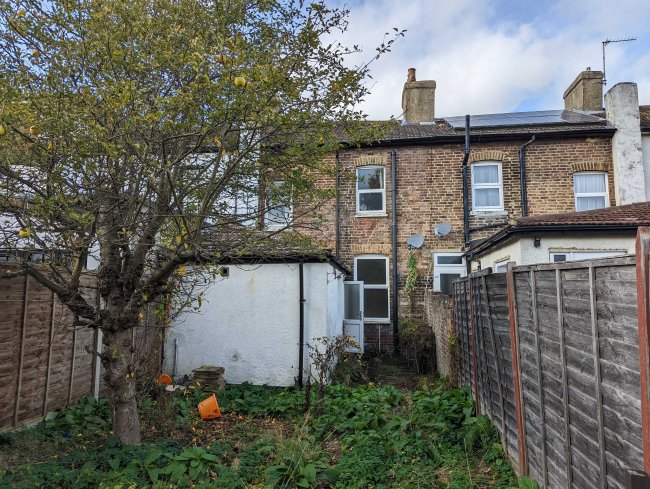 378 Sydenham Road, Croydon, CR0 2EA
 5