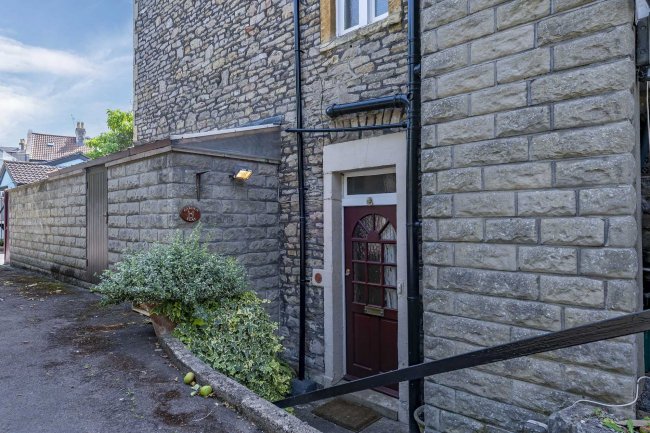 Garden Apartment, 1A Rockleaze Avenue, Sneyd Park, Bristol BS9 1NG
 5