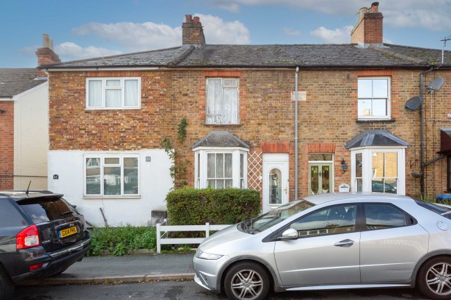 62 Alexandra Road, Englefield Green, Egham, Surrey, TW20 0RR
 2